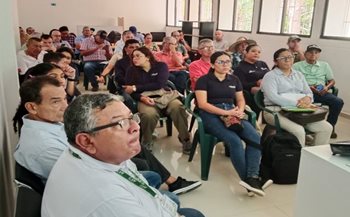 Participantes en la jornada. 