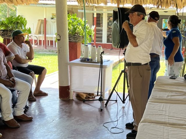 En San Jacinto, Bolívar, 90 productores participaron en la socialización del proyecto de regulación sanitaria y fitosanitaria 