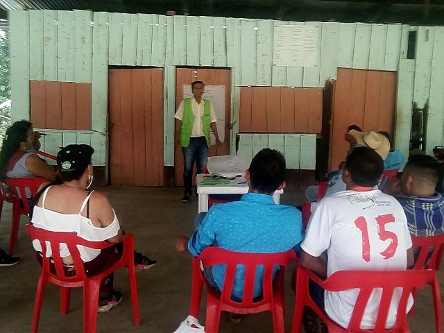 Taller con productores agrícolas.