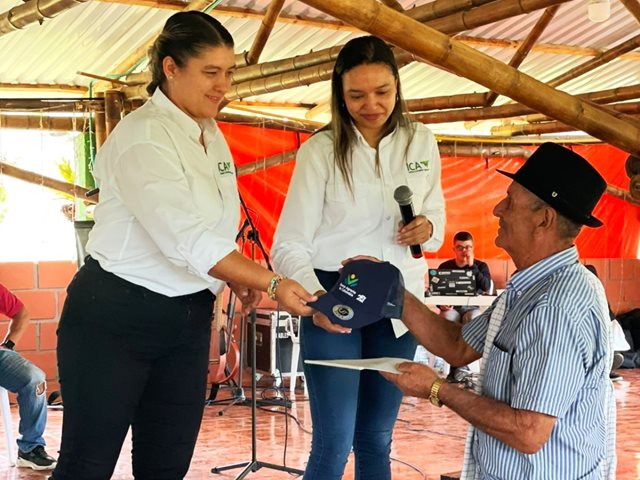  Con 18 nuevos predios libres de brucelosis y tuberculosis bovina, Risaralda ofrece productos de origen animal seguros para el consumo humano