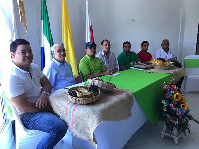 Pequeños y medianos productores recibirán acompañamiento en implementación de Buenas Prácticas Agrícolas y de Manufactura  