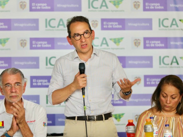 ICA y MADR lideran taller de HLB con productores y gremios.