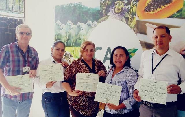 El ICA y los almacenes de cadena se unen para garantizar la calidad e inocuidad en la comercialización de insumos agropecuarios 