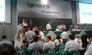 Conferencia-del-VII-Congreso-Tecnico-Bananero-de-Colombia-2.jpg Conferencia-del-VII-Congreso-Tecnico-Bananero-de-Colombia-2.jpg