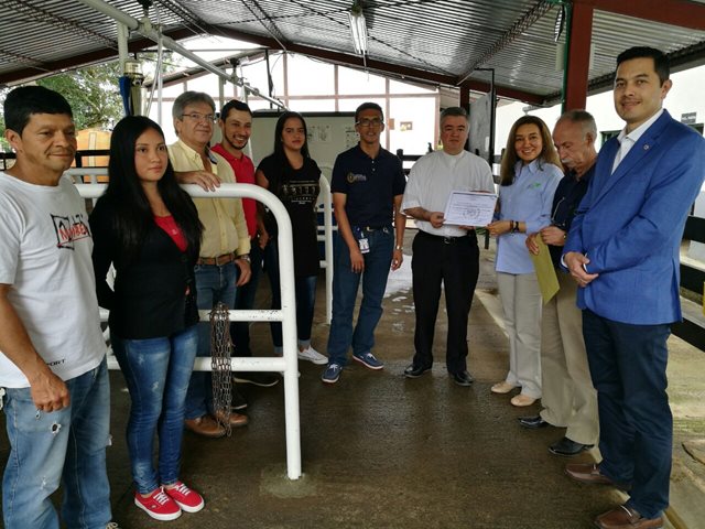 Predio de producción lechera, recibe certificado del ICA en Buenas Prácticas Ganaderas, BPG 