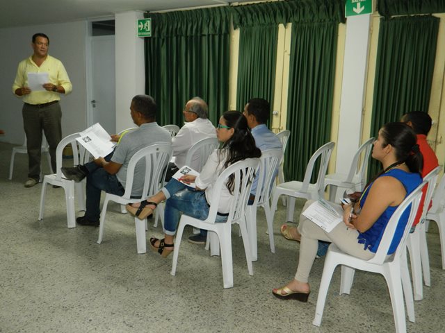 El ICA sensibilizó a funcionarios sobre disposición final de residuos peligrosos 