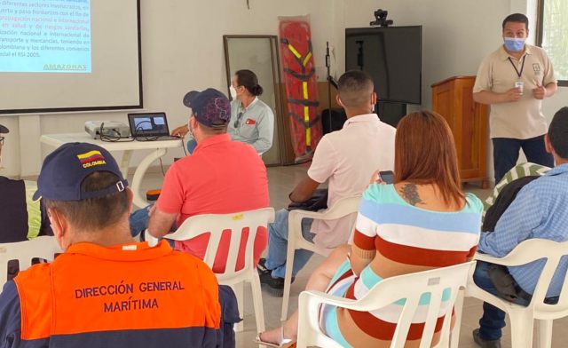 Foto-ICA-Reunion-con-el-Comite-de-Sanidad-Portuaria-2.jpg