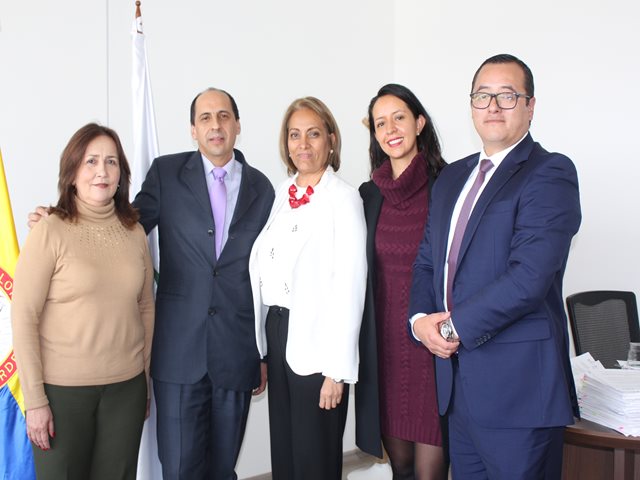 La gerente general del ICA posesionó nuevos directivos en cargos técnicos del Instituto 