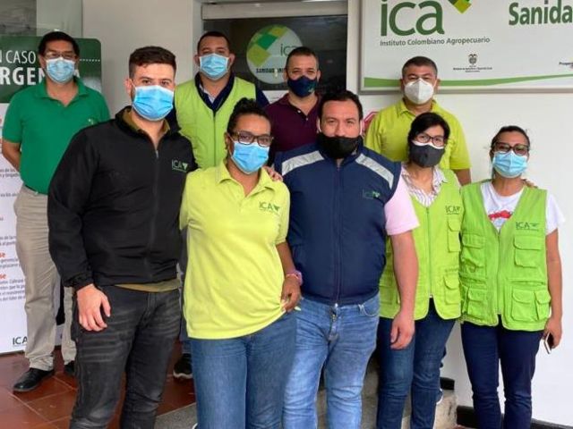 Funcionarios ICA en PSG 