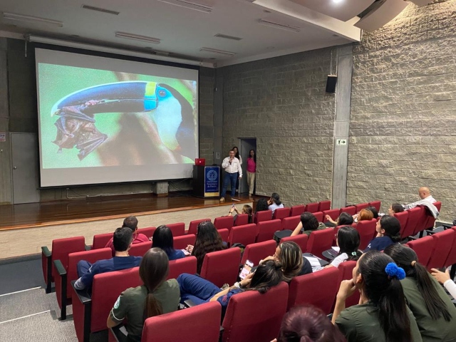 Foto-ICA-Jornada-academica-contra-la-rabia-1.jpg