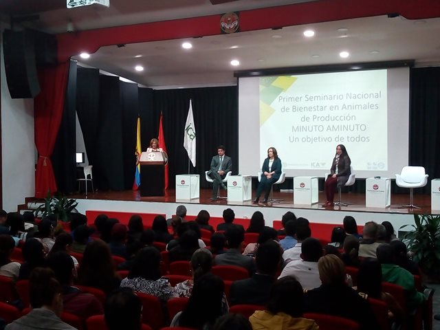 El ICA realizó el primer Seminario Nacional de Bienestar en Animales de Producción, un objetivo de todos