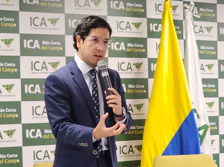 ICA-COL.jpeg