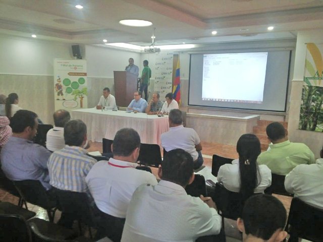 El ICA realiza taller sobre prevención de la Raza Tropical 4 del Mal de Panamá en Santa Marta