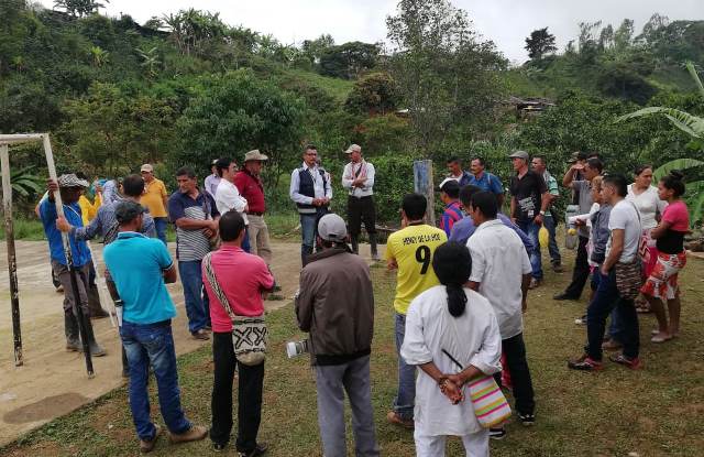 El ICA trabaja para prevenir la broca en los cultivos cafeteros de Santa Marta