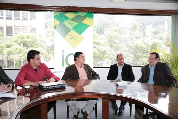 Colombia exportará plátano y banano orgánico a Costa Rica