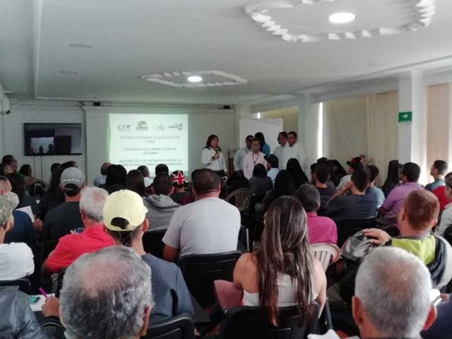 Agroempresarios del Quindío trabajan para fortalecer sus cultivos