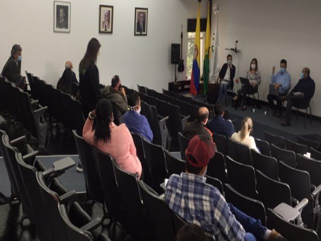 Socialización del Programa Nacional de Brucelosis Bovina en Caldas