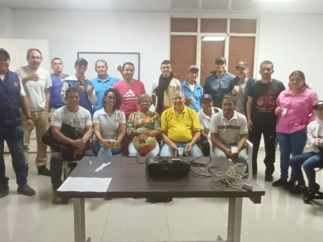 El ICA articulado con productores para proteger la apicultura en el Valle del Cauca