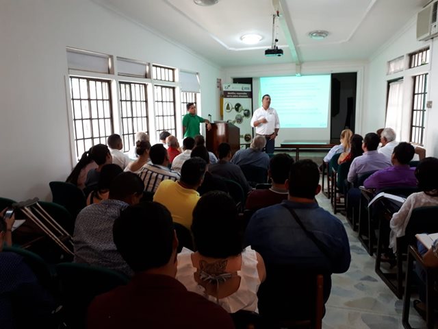 En Santander, el ICA realizó taller en prevención de tuberculosis y brucelosis bovina 