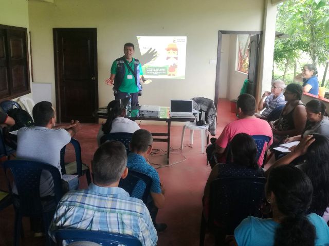 Agricultores del Putumayo se actualizan en normatividad del ICA para la producción y distribución de frutales