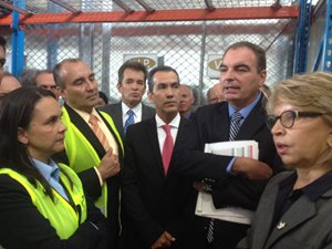 De-izq-a-der-Funcionarios-ICA,-Gerente-ICA,-Minagricultura-y-Mincomercio-(1).jpg