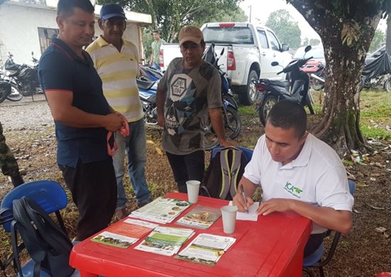 Comunidad de El Cedral, en Putumayo, se capacitó en sanidad pecuaria y vegetal. Comunidad de El Cedral, en Putumayo, se capacitó en sanidad pecuaria y vegetal.