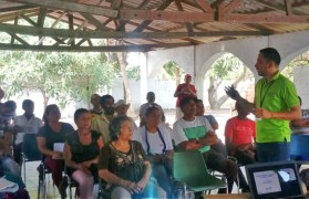 foto-3-Funcionarios-ICA-dictan-taller-en-BPA.jpg