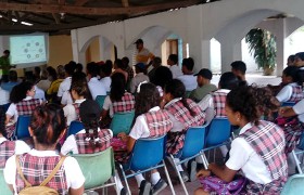 foto-4-Funcionarios-ICA-dictan-taller-en-BPA.jpg