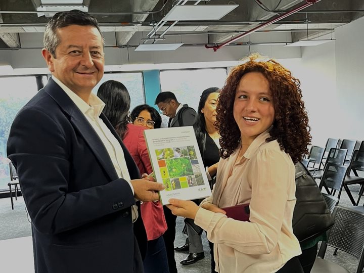 ICA-BOGOTA-12092025-1.jpg