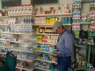Inspeccion-personas-insumos-agricolas.jpeg Inspeccion-personas-insumos-agricolas.jpeg