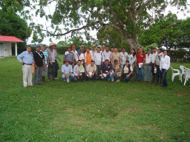 Ganaderos de San Juan de Arama se capacitan en BPG