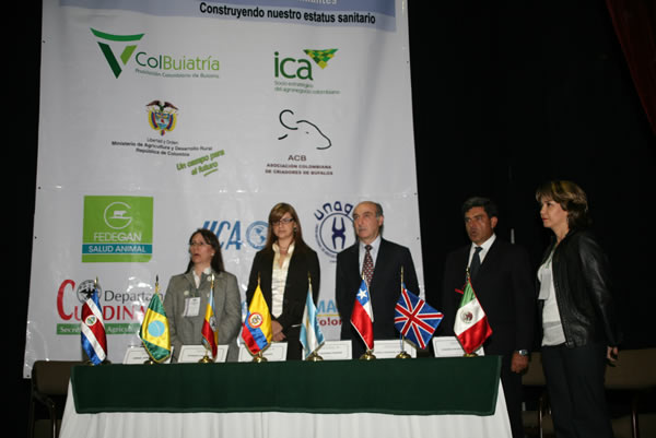 10 expertos internacionales en seminario sobre sanidad en rumiantes