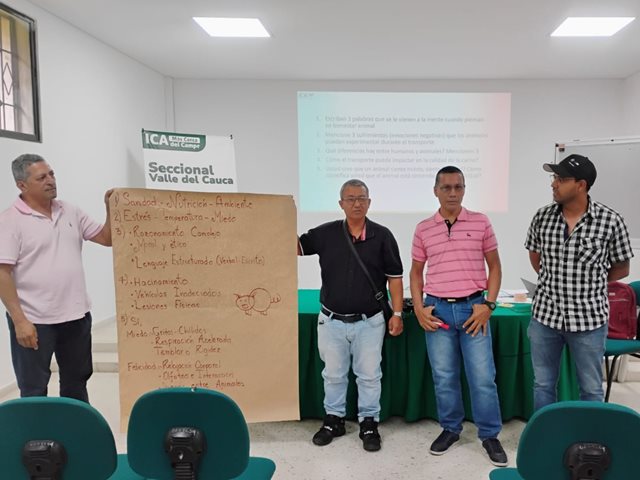 Participantes en la jornada.