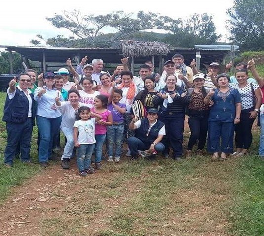 Ganaderos realizan gira técnica por finca modelo en Buenas Prácticas ganaderas 