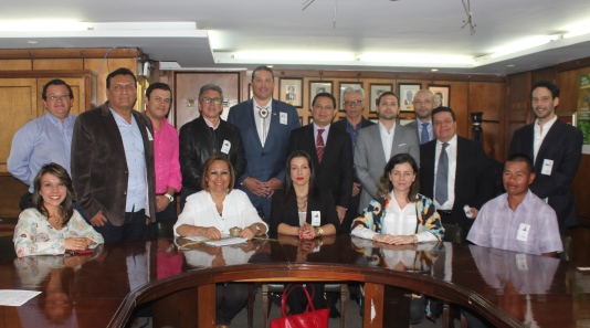 Representantes de indígenas del Cauca y de los Estados Unidos, trabajan en proyecto de cooperación técnica
