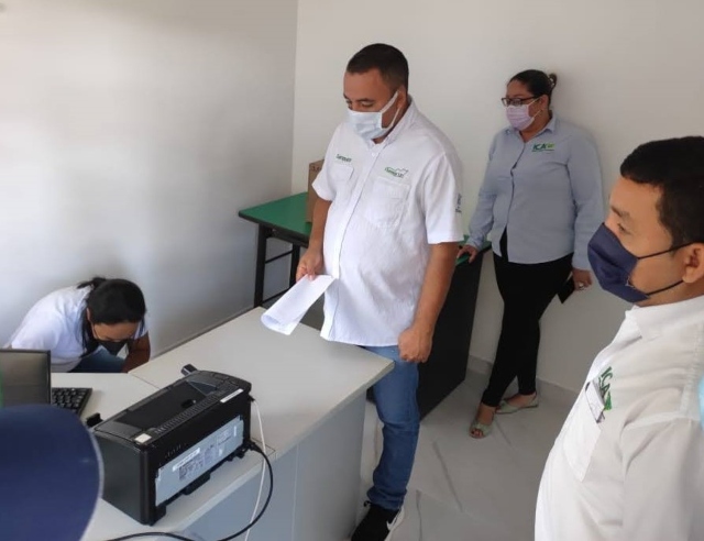 Foto-ICA-Nuevo-punto-de-servicio-al-ganadero-en-Sucre-1.jpg