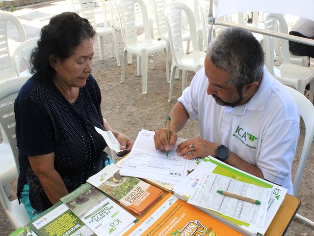 El ICA presente en la “Feria en mi región” en el Tolima