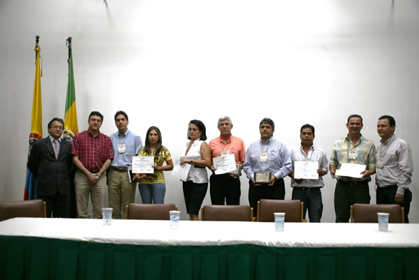 La certificación de país libre de fiebre aftosa, un estímulo para que ganaderos de Quindio continúen comprometidos con la sanidad del departamento