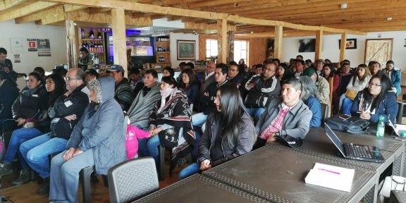 El ICA capacita a productores en sanidad acuícola y enfermedades que afectan a la trucha arcoíris 