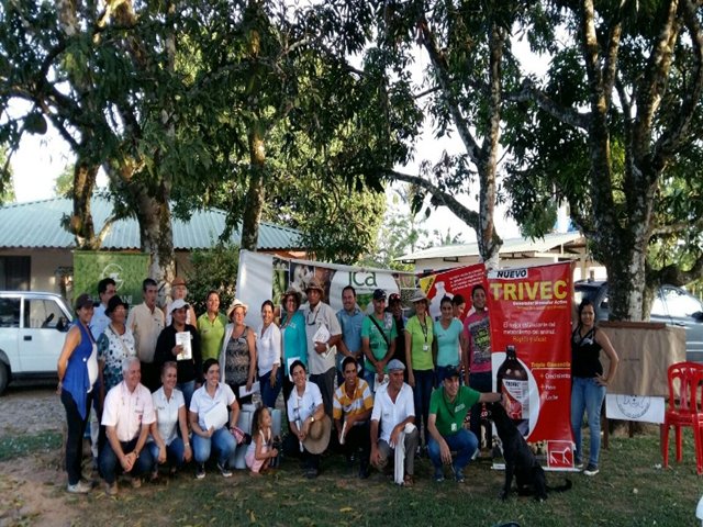 Productores de leche de Cumaral Meta, se capacitaron en la higiene en el ordeño