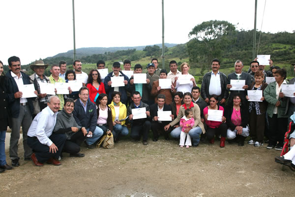 ICA entregó certificaciones de BPG a pequeños productores de leche en Cundinamarca