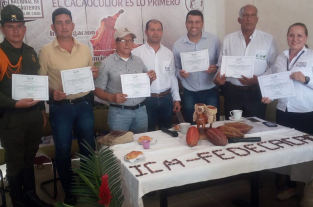 Agricultores de Santander certificaron sus predios de cacao en Buenas Prácticas Agrícolas