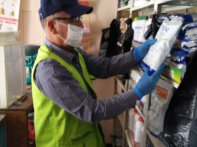 Establecimientos comercializadores de insumos agropecuarios del Guaviare son vigilados por el ICA