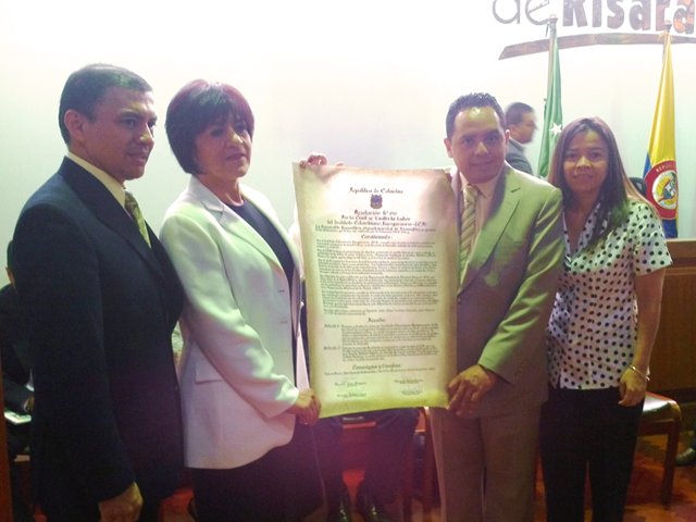 El ICA recibe reconocimiento por sus 50 años de labor