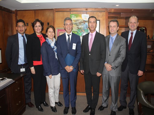 Directivos de Nestlé de Colombia visitaron al ICA 
