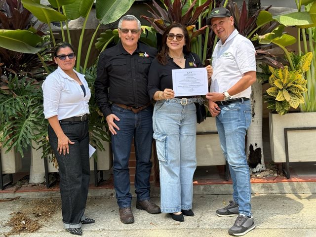 El ICA certifica la granja comercial de engorde VILLA DIANA