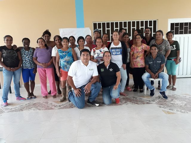 El ICA trabaja con productores e instituciones gubernamentales para construir una cultura sanitaria avícola