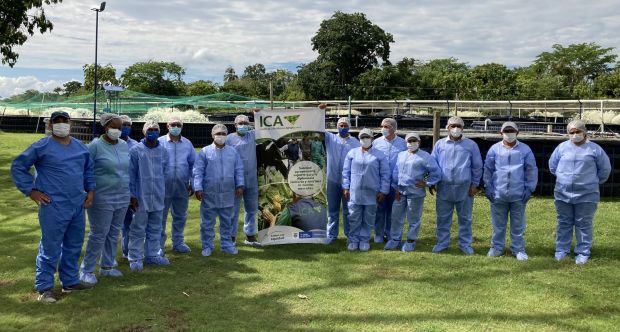 Foto-ICA-entrenamiento-toma-muestras-peces-Cordoba.jpg