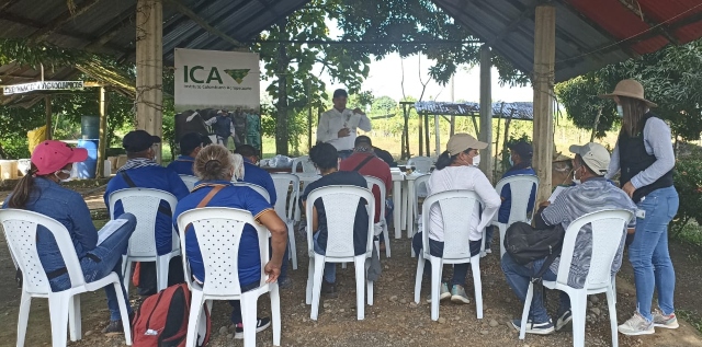 Foto-ICA-IV-Seminario-Tecnico-de-Maracuya-en-Chigorodo-Antioquia-2.jpg