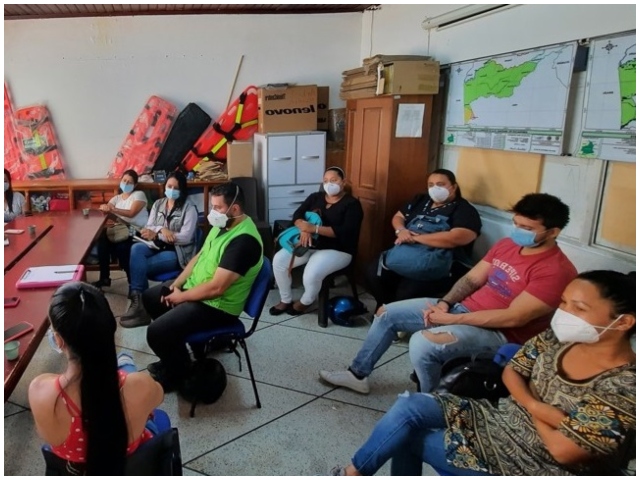Acciones conjuntas para la conformación de la estrategia de  gestión integral en zoonosis en el Amazonas